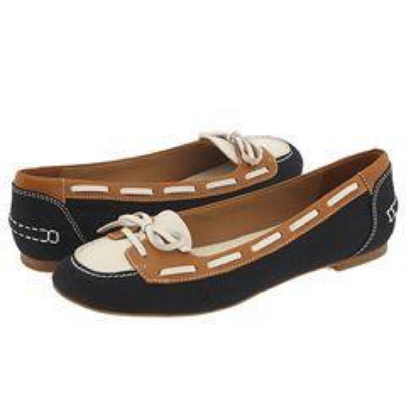 cole haan boat shoes womens
